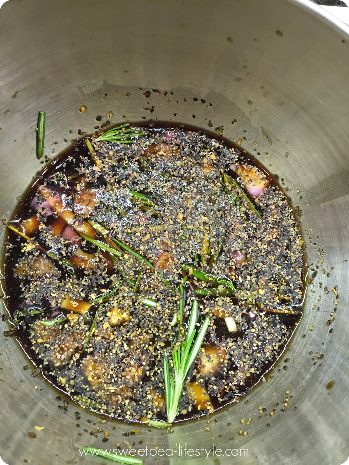 How to Cook Chicken on a Gas Grill (Without Burning)