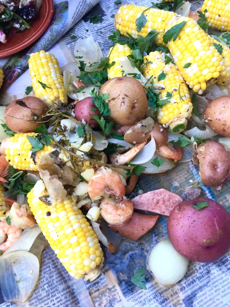 summertime guide to hosting a low country boil