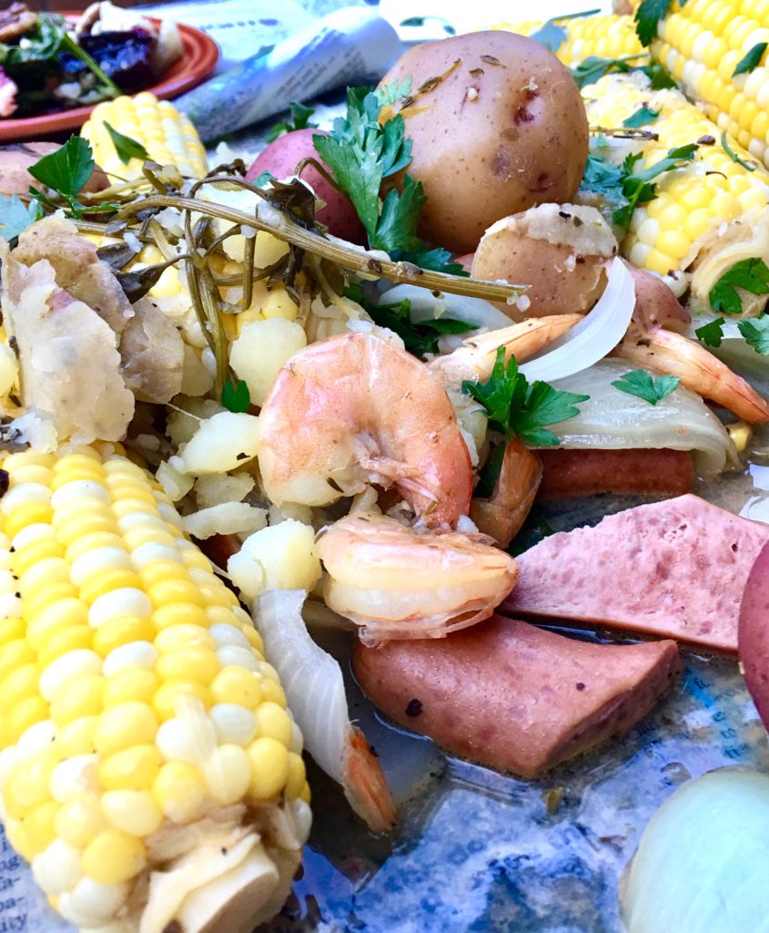 summertime guide to hosting a low country boil