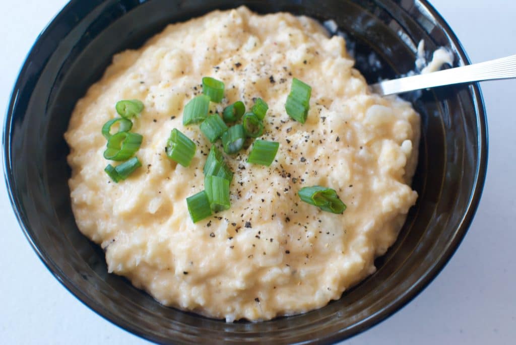 Low Carb Cheesy Cauliflower Grits Sweetpea Lifestyle