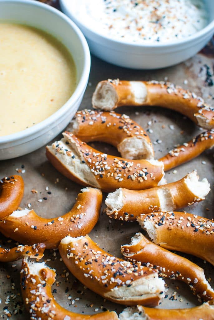 soft baked pretzels with everything but the bagel seasoning