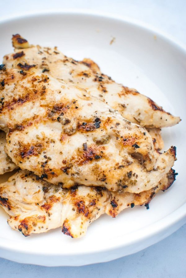 How to Cook Chicken on a Gas Grill (Without Burning) Grilling Chicken