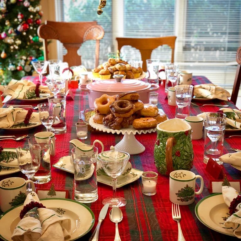 How to Host a Christmas Brunch