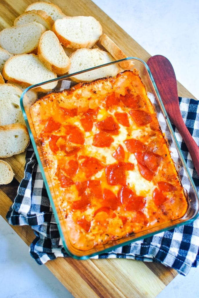 How to Make Pizza Dip