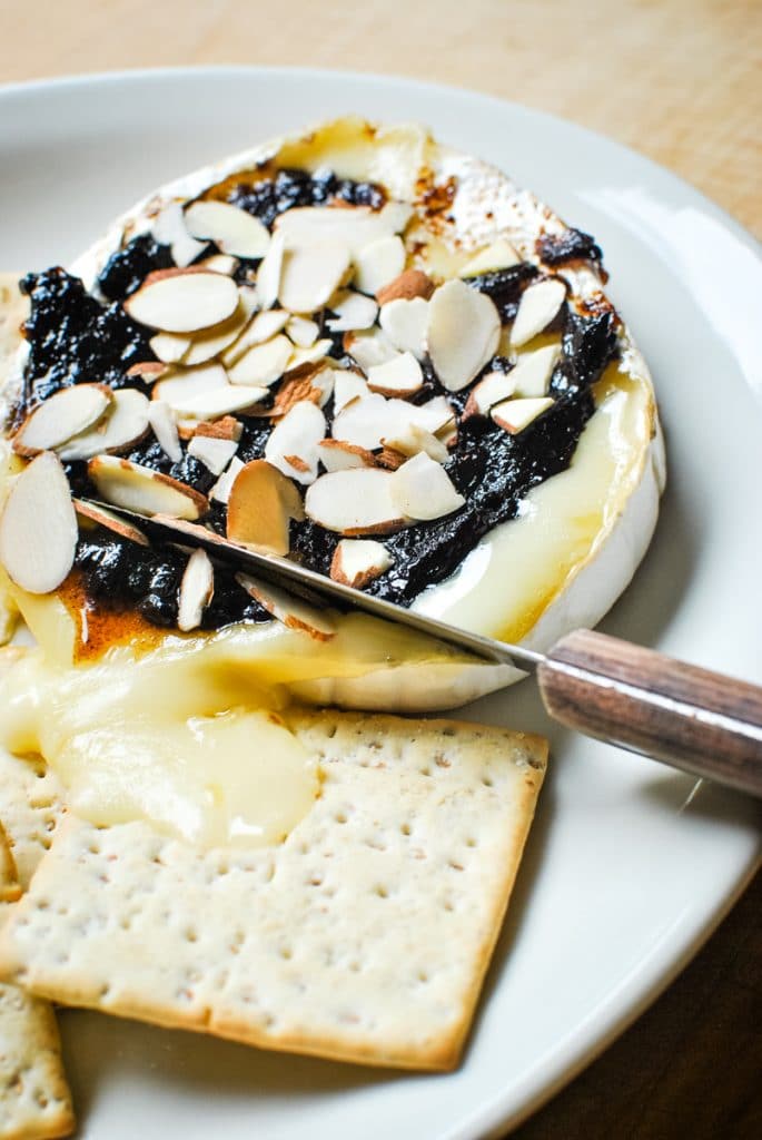 Easy Appetizer Recipe Idea for Baked Brie