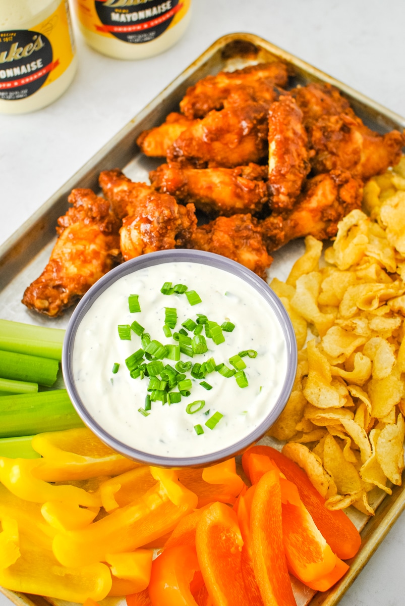 How to Make a Snack Platter for the Super Bowl