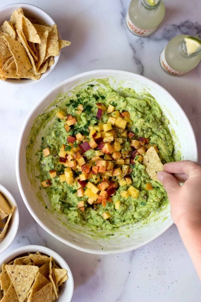 peach guacamole for fish tacos