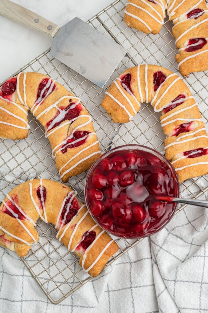 candy cane danishes