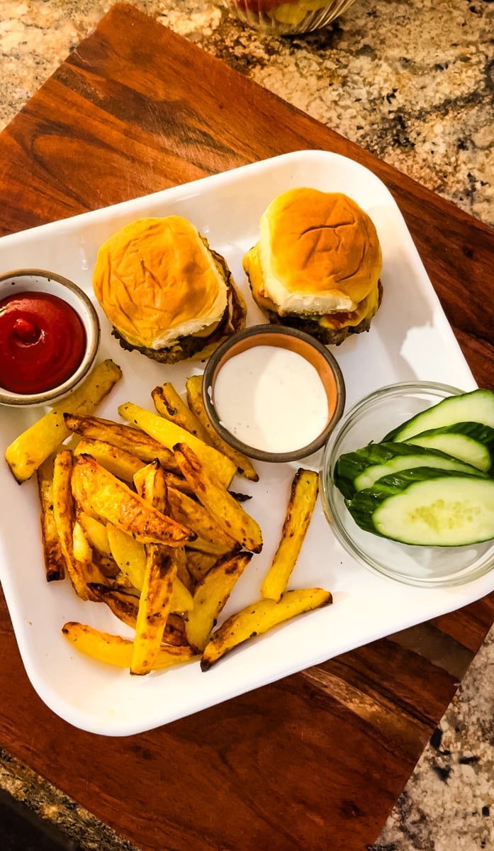 crispy-air-fryer-french-fries-ninja-foodi-recipe-sweetpea-lifestyle