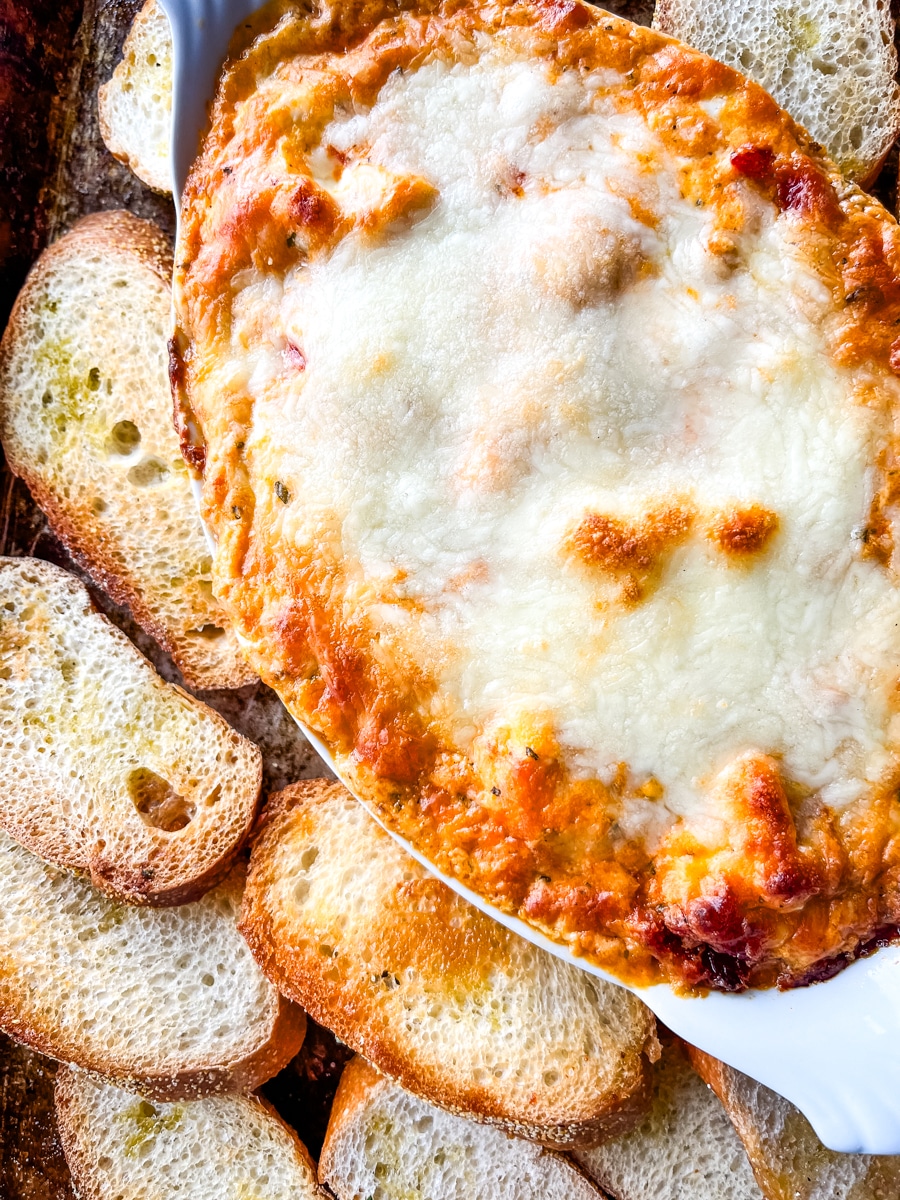 Cheesy Hot Pizza Dip Recipe (Easy Appetizer Recipe)