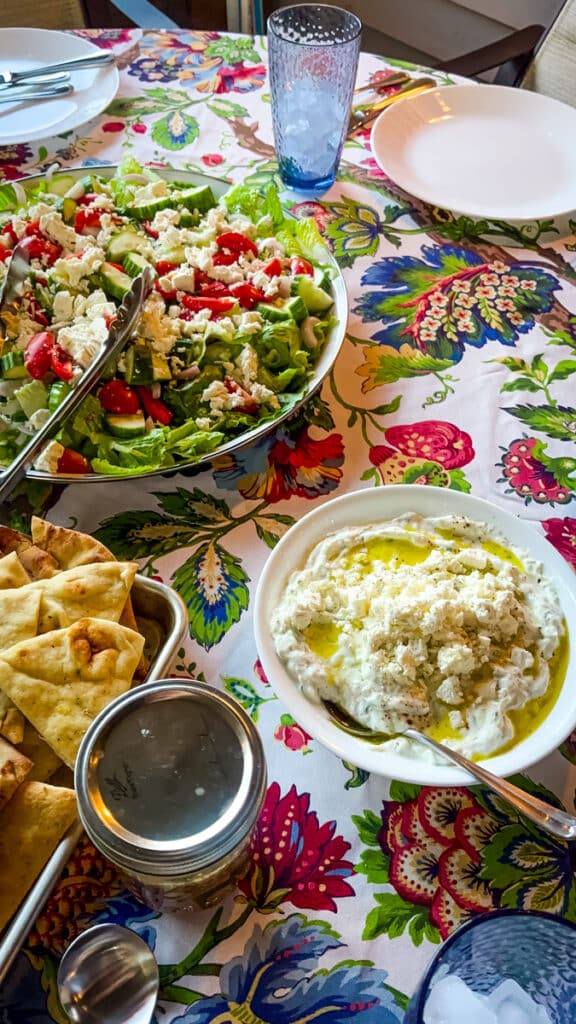 greek salad dinner menu