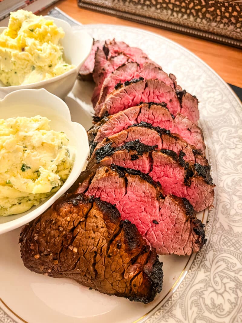 The Best Beef Tenderloin Dinner Party (Easy Menu) - Sweetpea Lifestyle