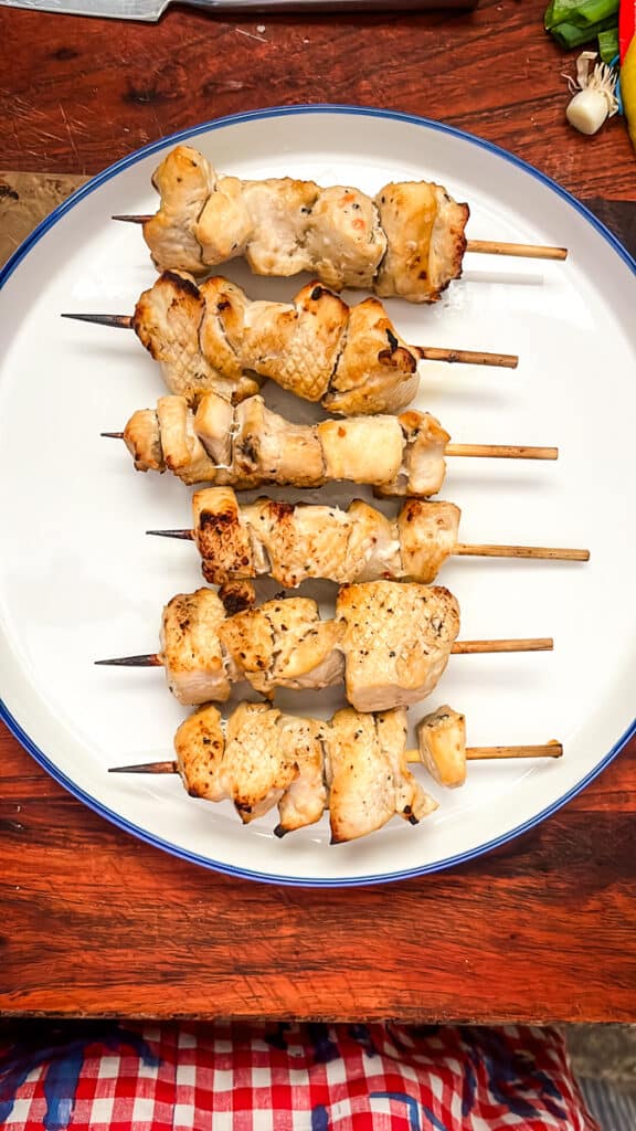 easy chicken kebabs in the air fryer