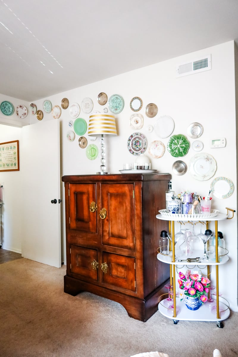 How to Hang Plates on the Wall (Easy DIY Plate Wall)