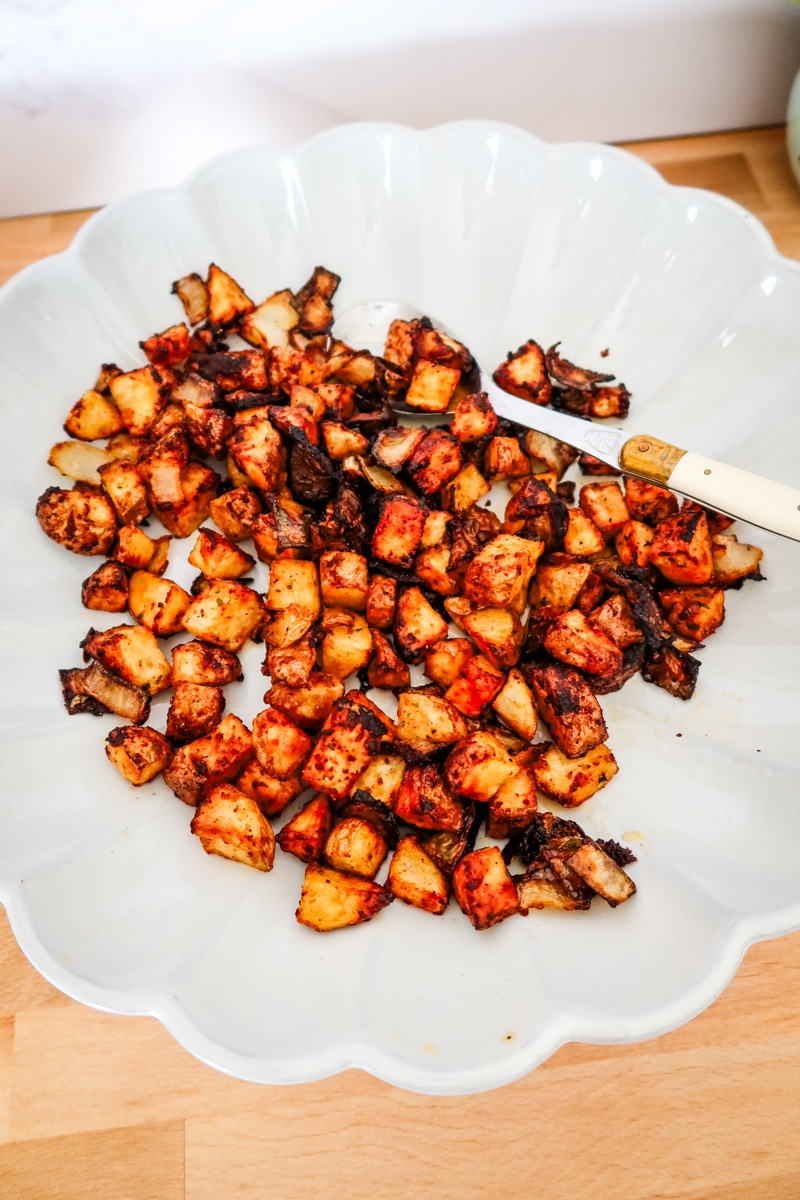 Air Fryer Fried Potatoes and Onions (Firecracker Seasoned!) - Sweetpea ...