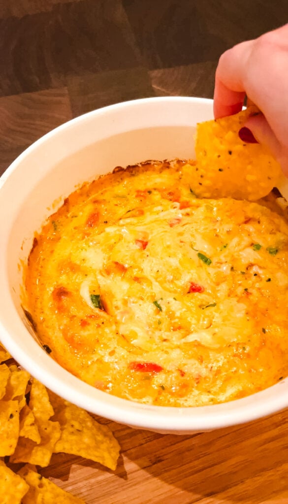 sweetpea's baked pimento cheese dip